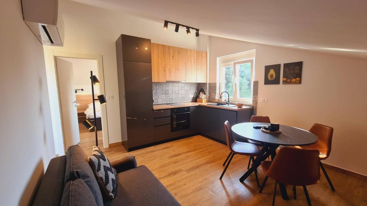 Apartments Nina راب المظهر الخارجي الصورة