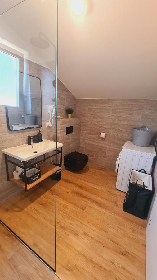 Apartments Nina راب المظهر الخارجي الصورة