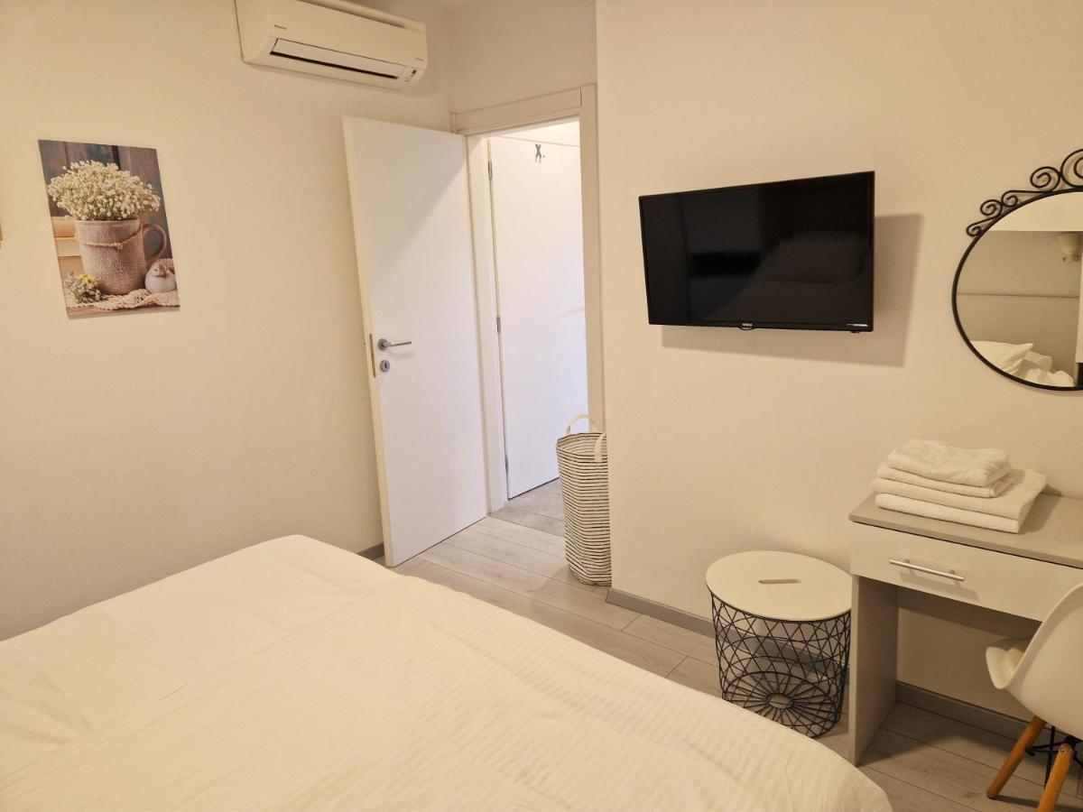 Apartments Nina راب المظهر الخارجي الصورة