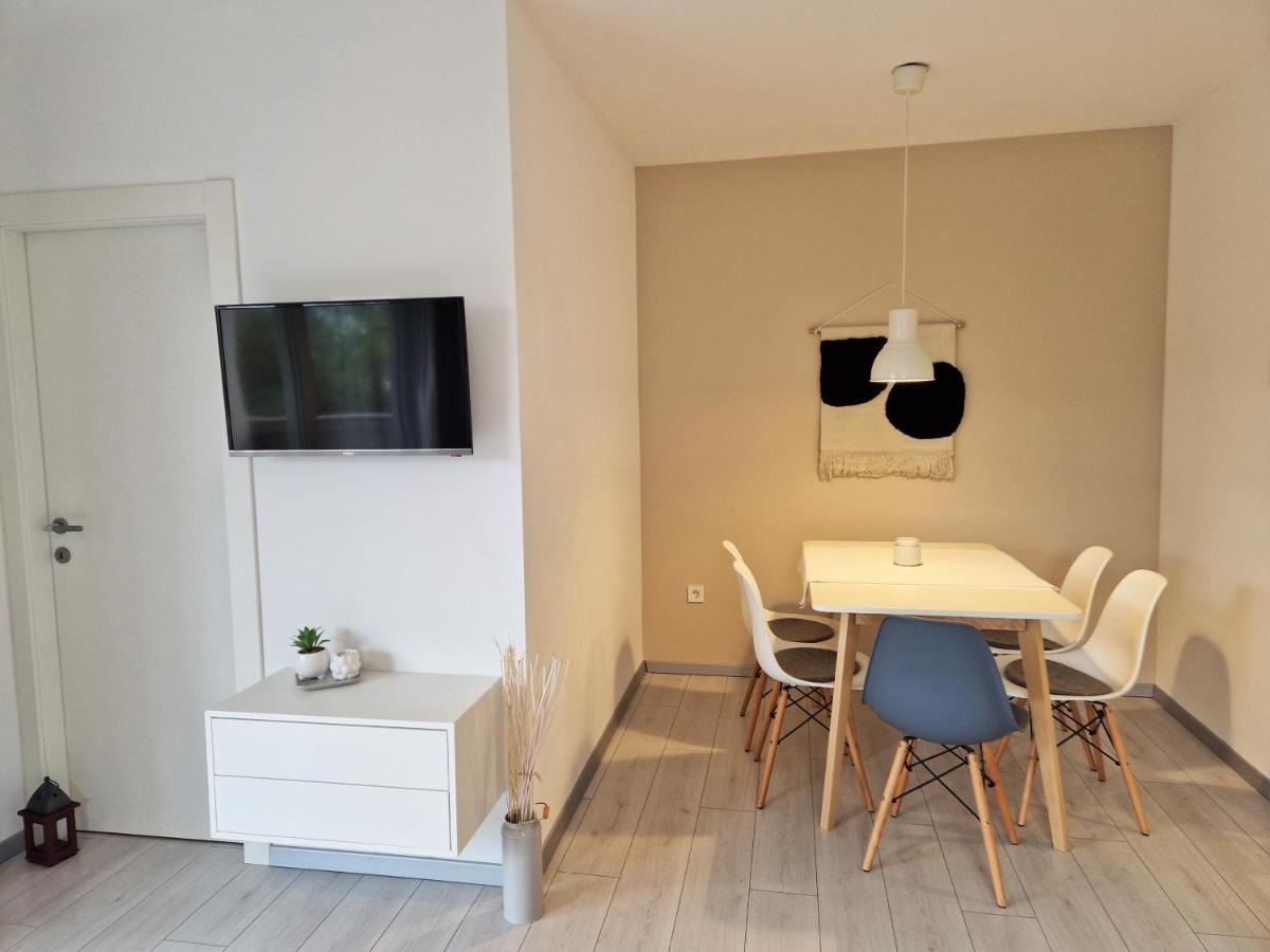 Apartments Nina راب المظهر الخارجي الصورة