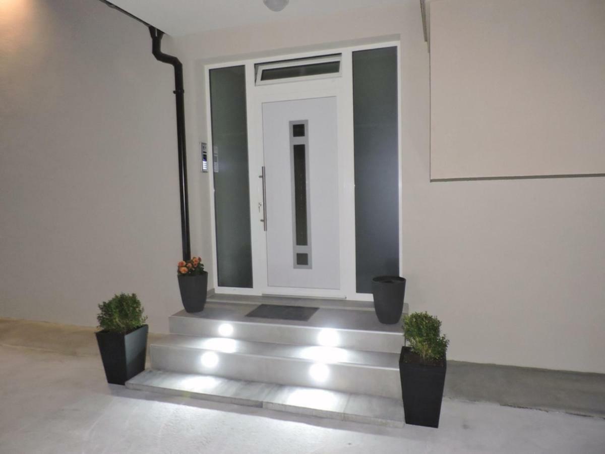 Apartments Nina راب المظهر الخارجي الصورة