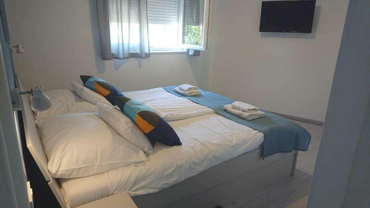 Apartments Nina راب المظهر الخارجي الصورة